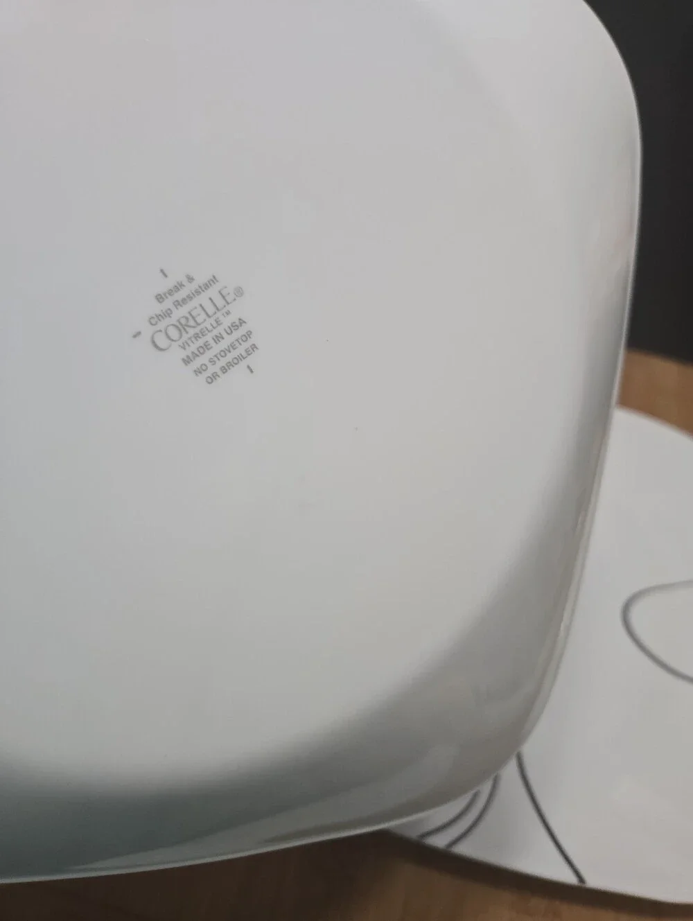 Corelle simple lines